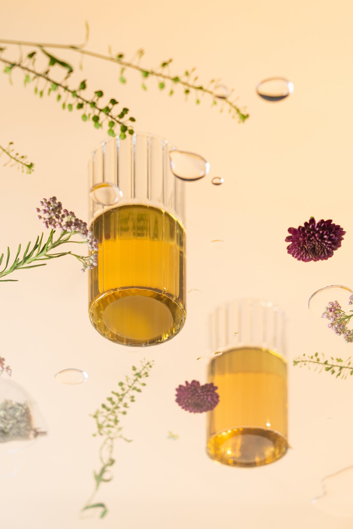 Refresh your nature: come preparare le tisane fredde, must dell’estate Refresh your nature: come preparare le tisane fredde, must dell’estate