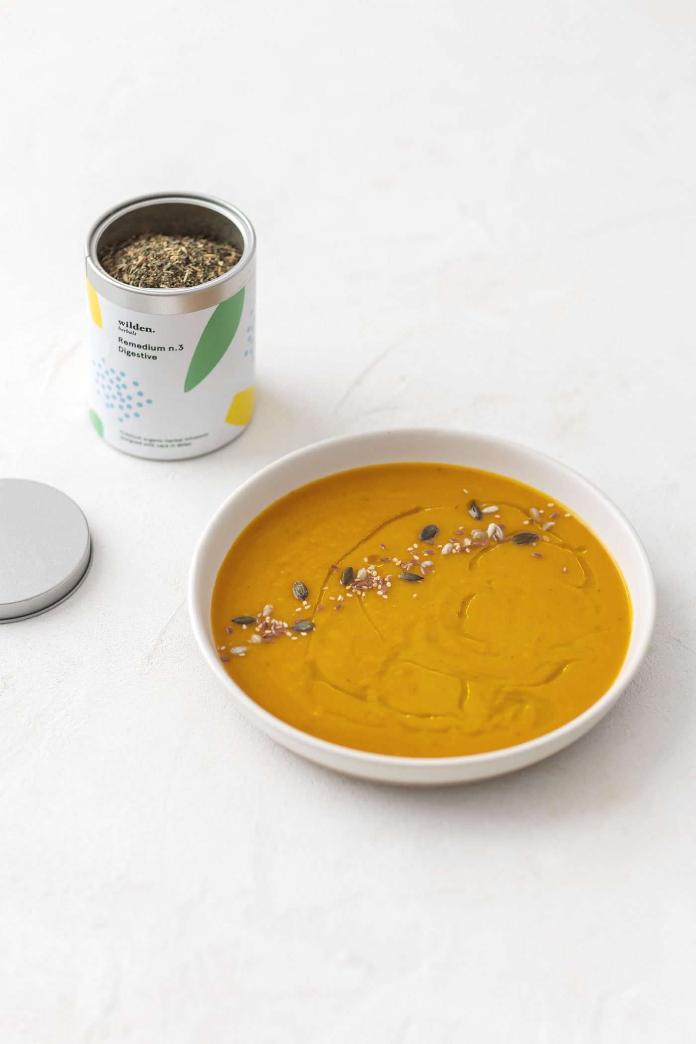 Verdauungsfördernde Kürbis-Topinambur-Suppe
